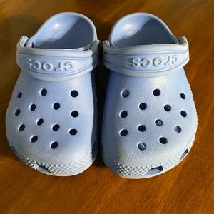 Toddler crocs